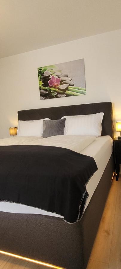 Royal Apartment Baden-Baden Bagian luar foto