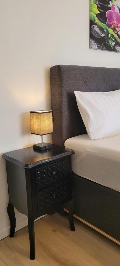 Royal Apartment Baden-Baden Bagian luar foto